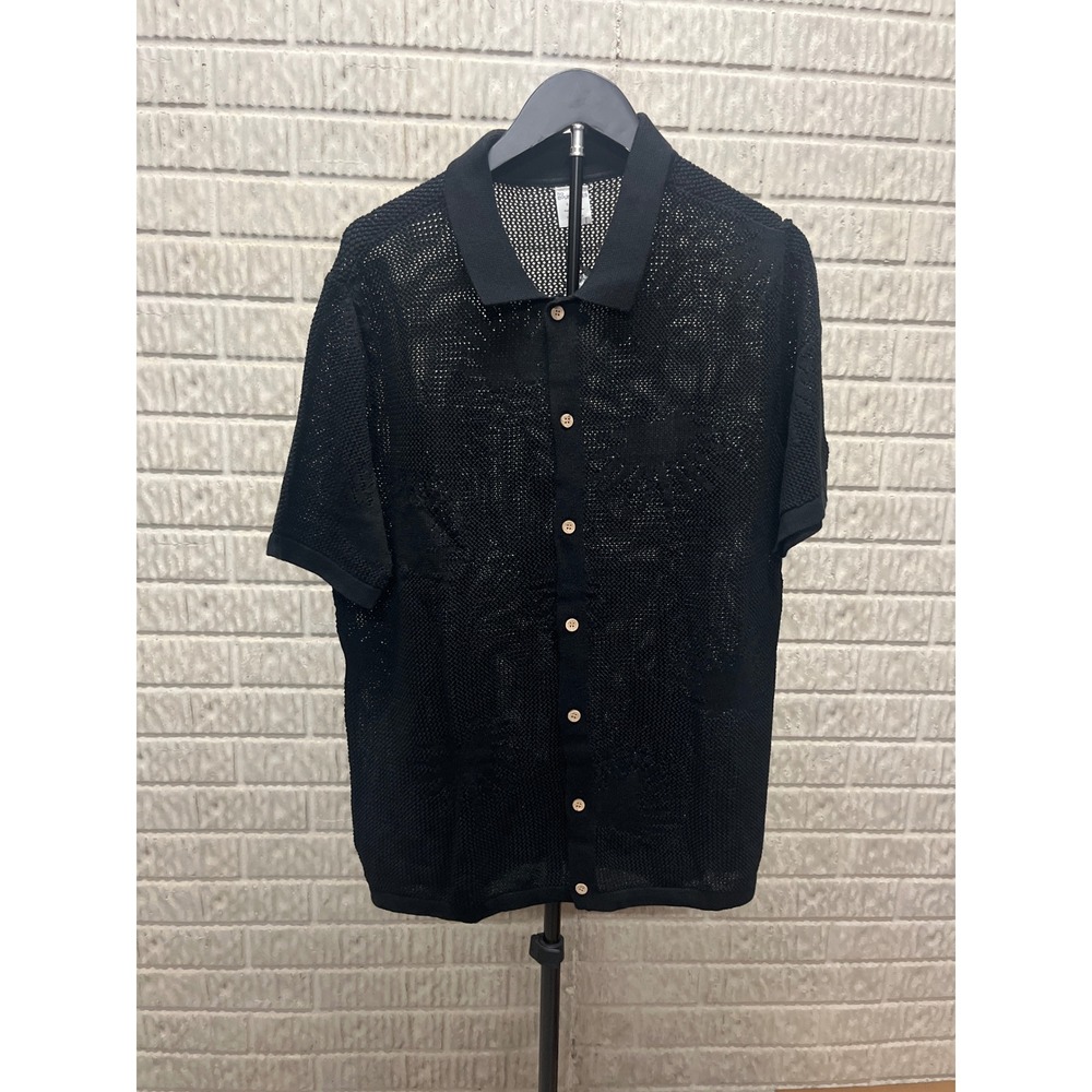 No Boundaries Black Palm Mesh Stitch Button Down Short Sleeve Sweater Mens Small